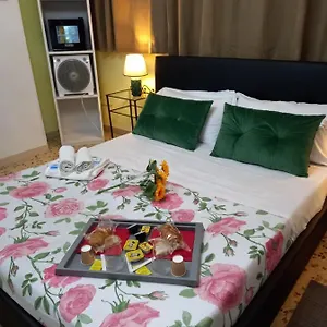 Peace Bed & Breakfast Pisa